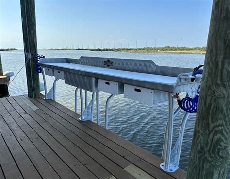 Fish Cleaning Tables & Cleaning Stations .